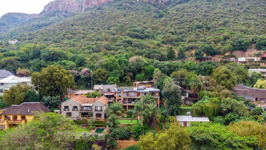 4 Bedroom Property for Sale in Hartbeespoort North West